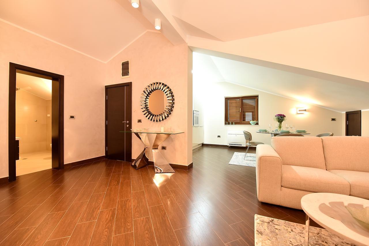 Ferienwohnung Maniva Penthouse By The Sea Kotor Exterior foto