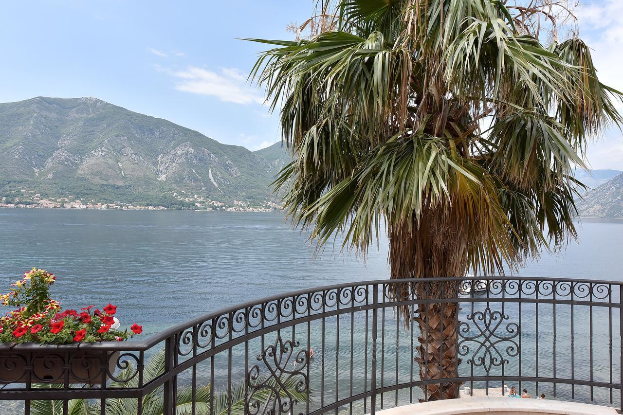 Ferienwohnung Maniva Penthouse By The Sea Kotor Exterior foto